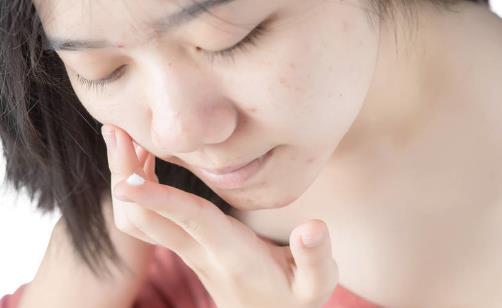 日常皮肤油油怎么办 帮你get正确控油的方法-八福集