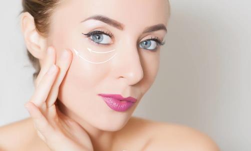 眼袋大显得精神萎靡不振 消除眼袋的简单方法推荐-八福集