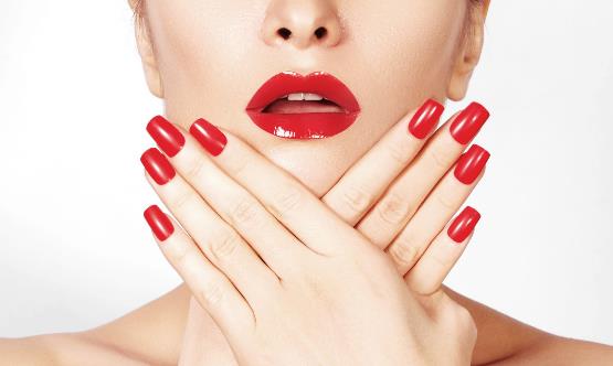 甜蜜嫩唇大作战 懒人唇部保湿给你水嫩双唇-八福集