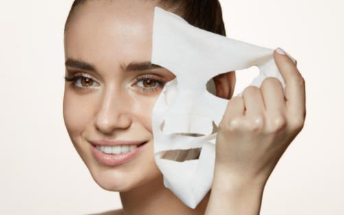敷面膜出现皮肤过敏 敷面膜过敏应急法则-八福集