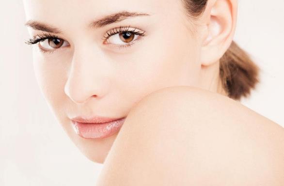 怎么选择适合自己的护肤品？各年龄段皮肤护理要点知识-八福集