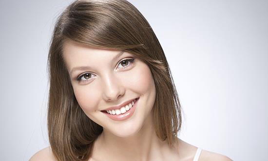 为何春季要注意防晒美白 春季的美白水果推荐-八福集