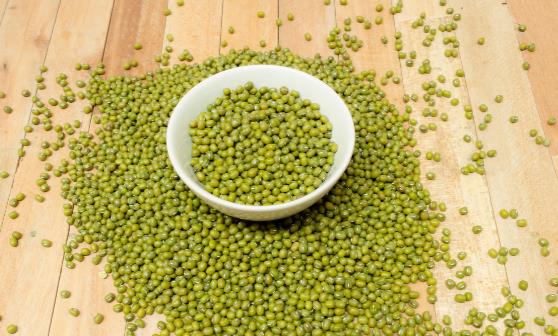 女人皮肤粗糙吃什么好 内外兼顾让你拥有细嫩肌肤-八福集