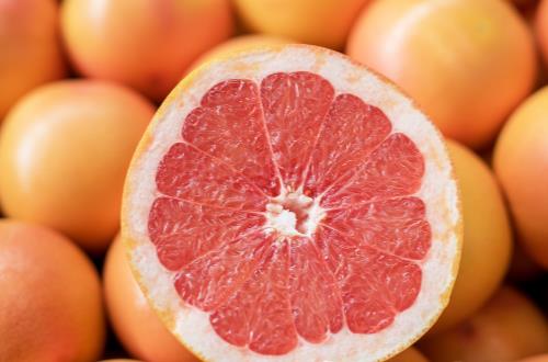 教你最自然丰胸的方法 丰胸别吃木瓜吃这些才是正道-八福集