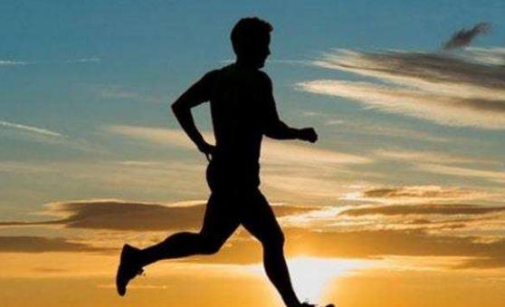健身跑步和瘦身跑步的区别 跑步减肥的最佳时间推荐-八福集