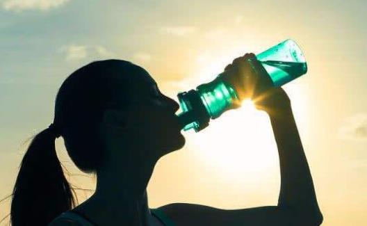 秋季产后妈妈减肥9方法 三款秋季减肥食谱-八福集