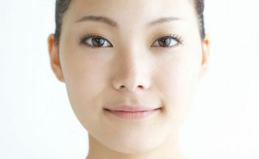 做眼袋吸脂有什么危害-八福集