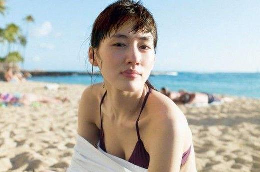 女性吃什么对胸部好-八福集