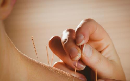 针灸丰胸效果好不好 中医丰胸方法大盘点-八福集