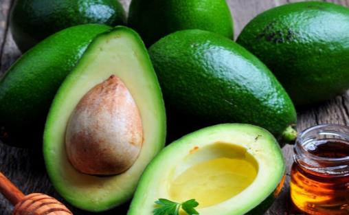 适当吃牛油果可美容护肤还减肥 牛油果减肥餐-八福集