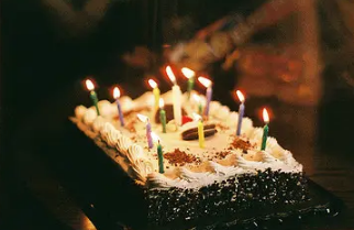 搞笑朋友生日祝福语短信(生日祝福语)-八福集