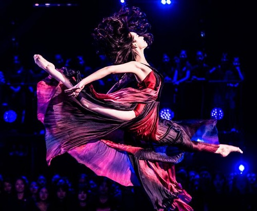 舞蹈风暴胡婕个人资料介绍 谋女郎凌空而舞惊艳全场-八福集