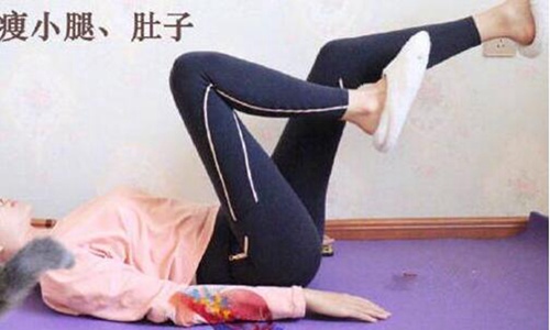 瘦腿的最快方法睡前 懒人瘦腿法三天见效-八福集