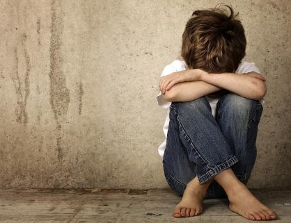 男性偏执型人格6大表现特点-八福集