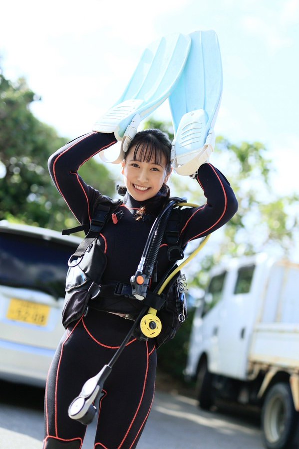 岬野茉夏(岬野まなつ)出道作品番号及封面,岬野まなつ个人简介