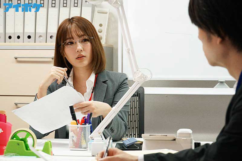 「跋扈的女上司」系列品番作品及内容预览-八福集