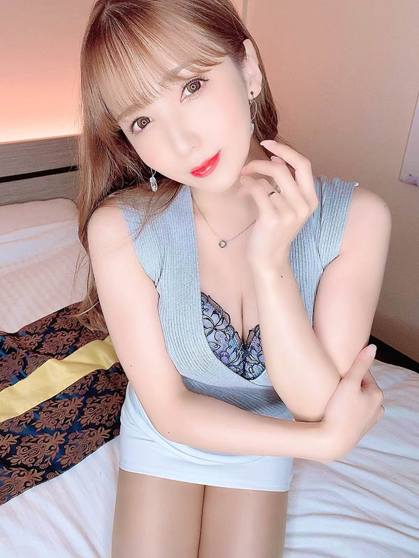 SOD偶像《友田彩也香》精选作品推荐内容预览-八福集