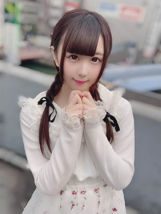 超萌萝莉女星《梦见照歌》精选作品推荐介绍及封面预览