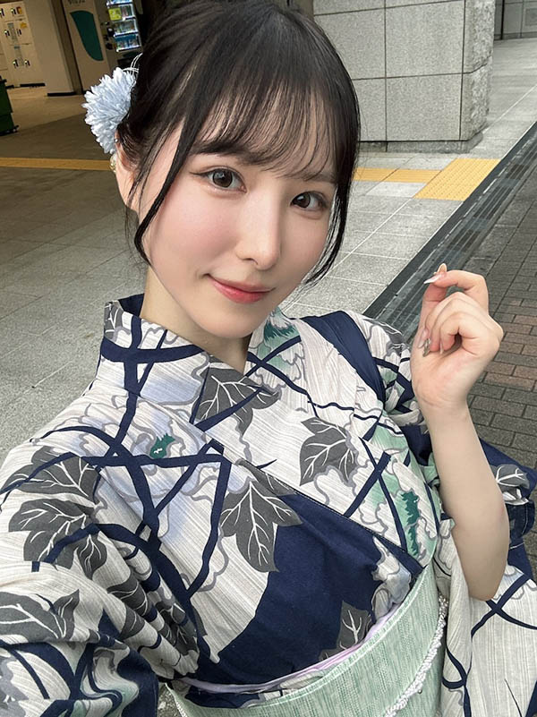 天然美少女《香水纯》精选作品推荐内容预览-八福集